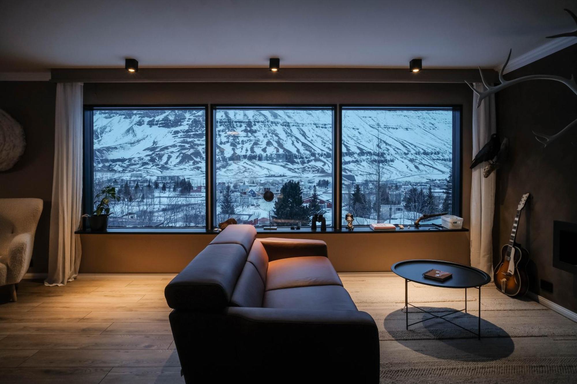 Botnahlid Villa, Mountain And Town Views And Outdoor Sauna Seyðisfjörður Esterno foto
