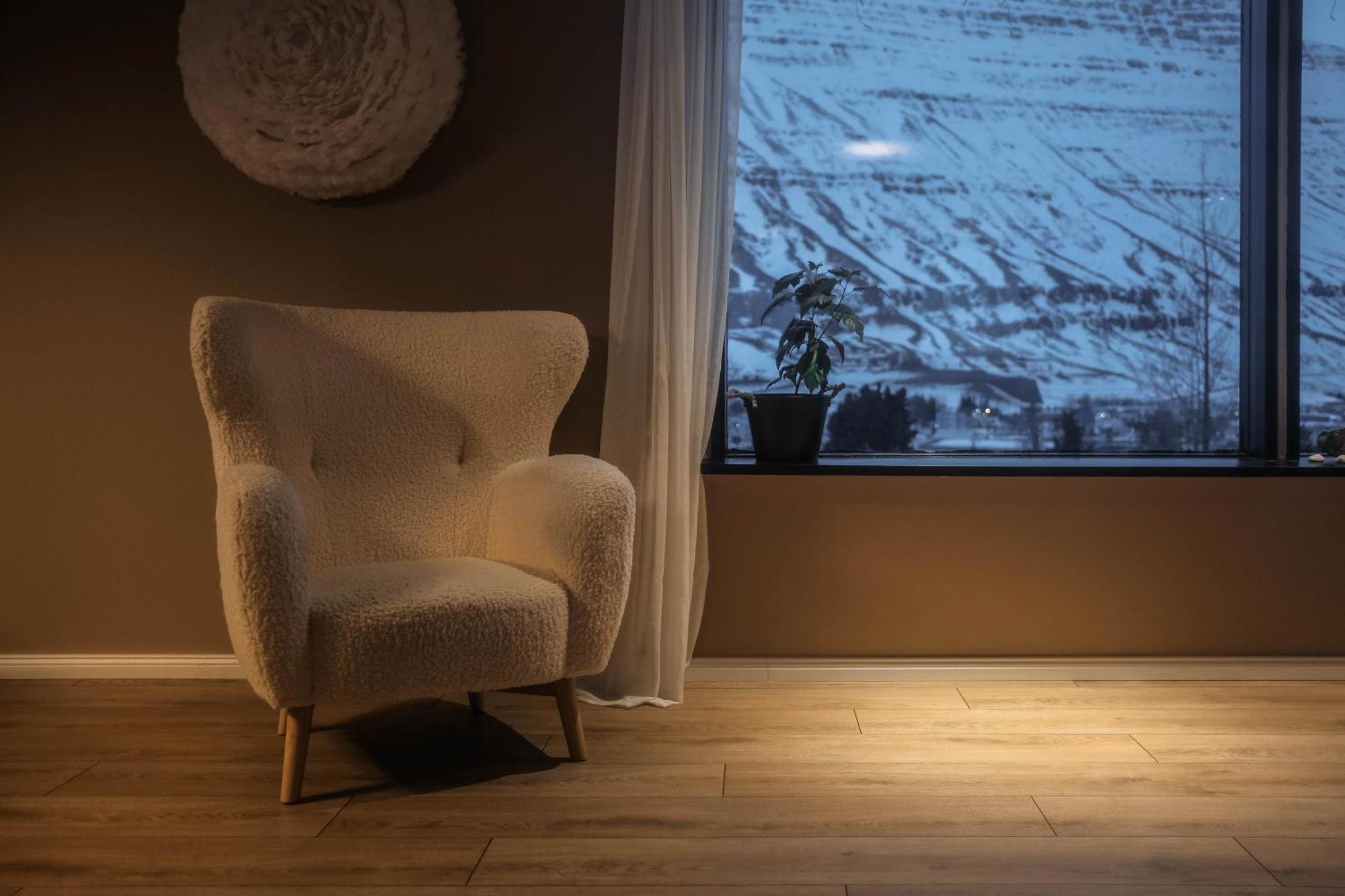 Botnahlid Villa, Mountain And Town Views And Outdoor Sauna Seyðisfjörður Esterno foto
